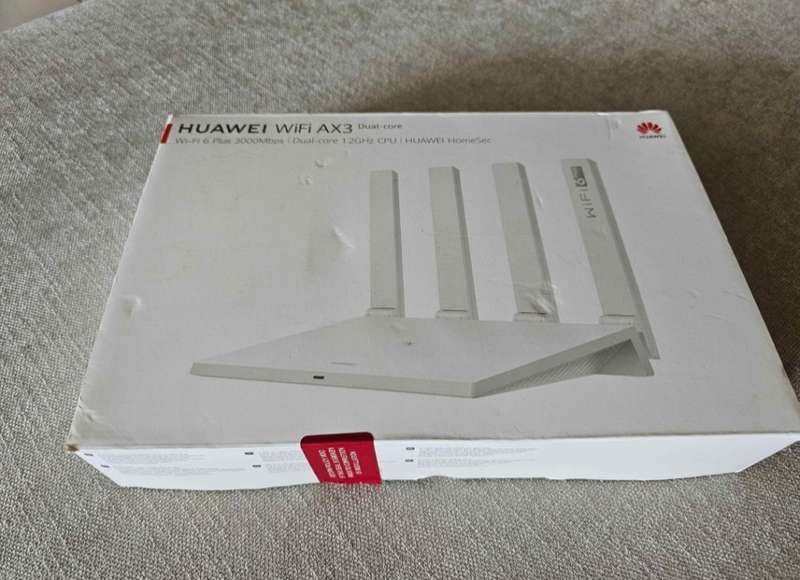 HUAWEI WiFi AX3 Dual-Core Router (Almost Like New)