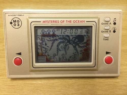 LCD game MYSTERIES OF THE OCEAN - GAME & WATCH OCTOPUS CLONE