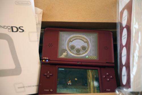 ***BARGAIN*** NINTENDO DS XL + PRINCE OF PERSIA GAME