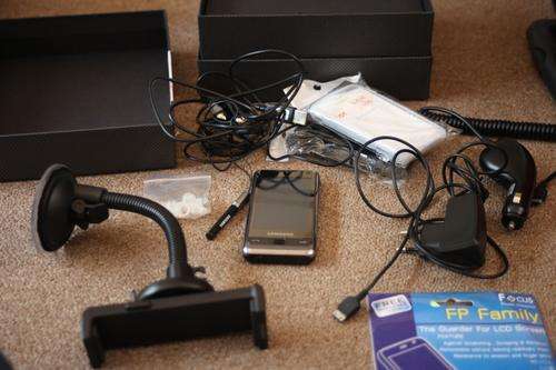 ***BARGAIN*** Samsung Omnia i900 + extras