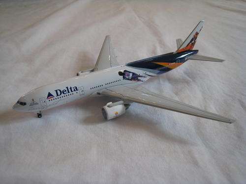 Reduced!!! Gemini Jets 1/400 Delta Boeing 777-200, Salt Lake 2002 Olympics