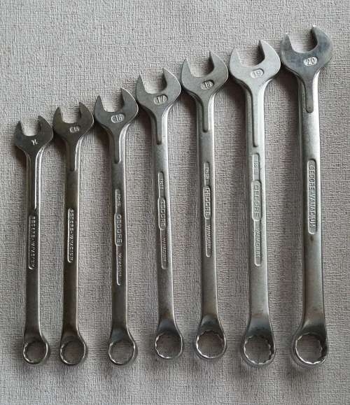 Gedore 6mm to 32mm spanner set.
