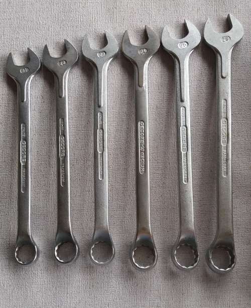 Gedore 6mm to 32mm spanner set.