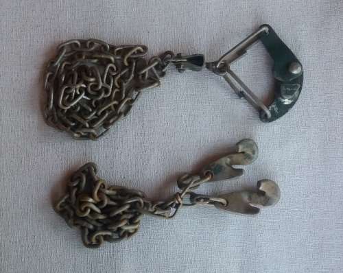 Barbed wire stretcher