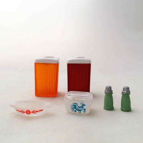 Rement Playscale Miniatures - Kitchen and Pyrex Set