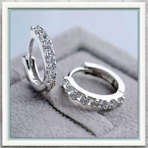 *PETITE EXQUISITE DAZZLING* KIDS, BRIDAL,EVERYDAY WEAR CRYSTAL .925 SILVER HUGGIE HOOP EARRINGS