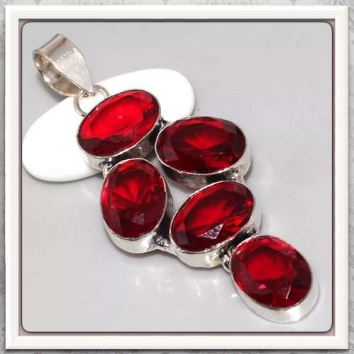 ***RADIANT*** MOZAMBIQUE GARNET GEMSTONE .925 SILVER PENDANT