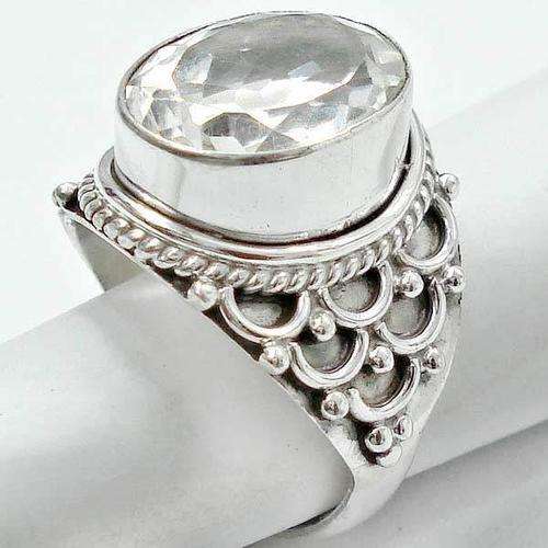 ***ENCHANTING***Gorgeous Solid Silver Clear Topaz ring