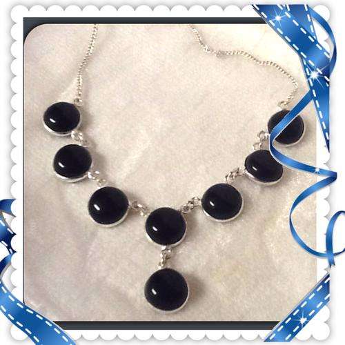 ***ELEGANT***BLACK ONYX & 925 STERLING SILVER NECKLACE OF LENGTH 17"