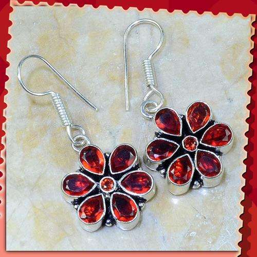 ***BEAUTIFUL***NATURAL GARNET FLOWER GEMSTONE EARRINGS, .925 STERLING SILVER