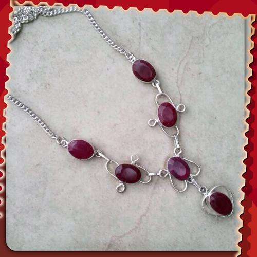 ***EXCEPTIONALLY BEAUTIFUL*** INDIAN RUBY QUARTZ .925 SILVER NECKLACE