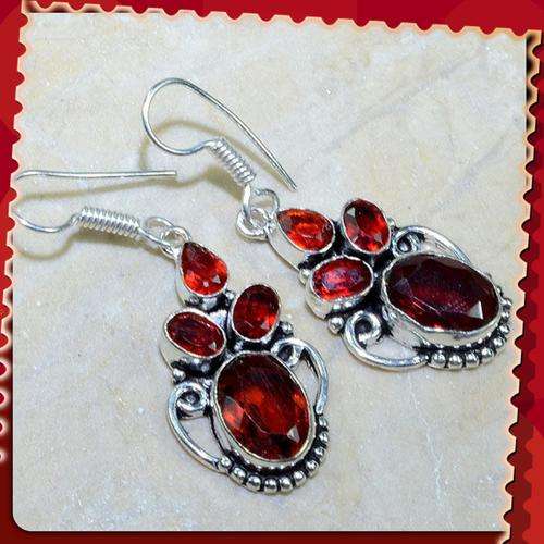 ***EXTRAORDINARY BEAUTY***NATURAL GARNET GEMSTONE EARRINGS .925 STERLING SILVER