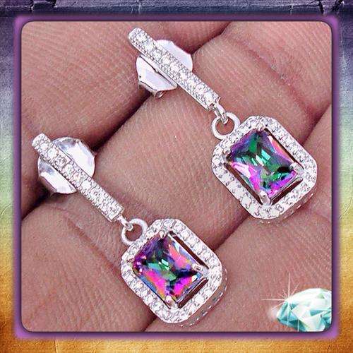 ***EXQUISITE DAZZLING*** MYSTIC RAINBOW TOPAZ,WHITE TOPAZ STUD EARRINGS IN SOLID 925 STERLING SILVER