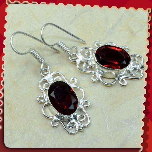 ***EXTRAORDINARY BEAUTY***NATURAL GARNET GEMSTONE EARRINGS .925 SILVER