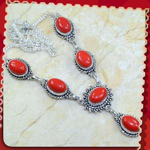 ***DON'T MISS THIS BEAUTY***  VIBRANT NATURAL RED CORAL GEMSTONE NECKLACE