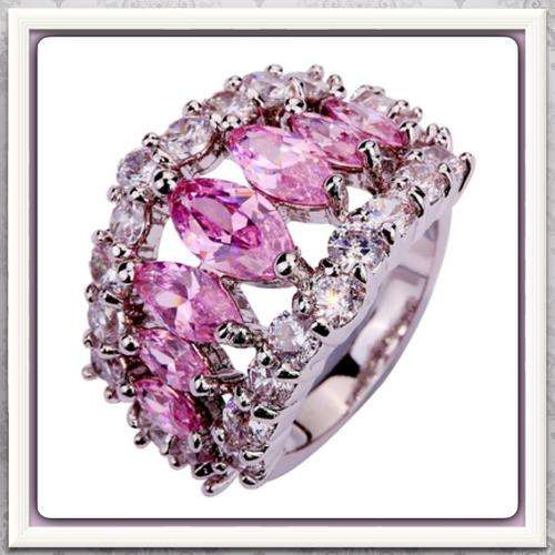 ***STUNNING MARQUISE CUT*** PINK AND WHITE TOPAZ 18 KT WHITE GOLD FILLED DRESS RING SIZE 8