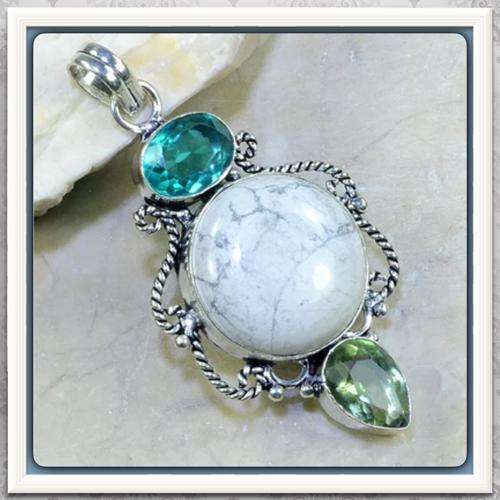 ***BEAUTIFUL ONE OF A KIND *** SEA FOAM GREEN, MINT GREEN AMETHYST, HOWLITE .925 SILVER PENDANT