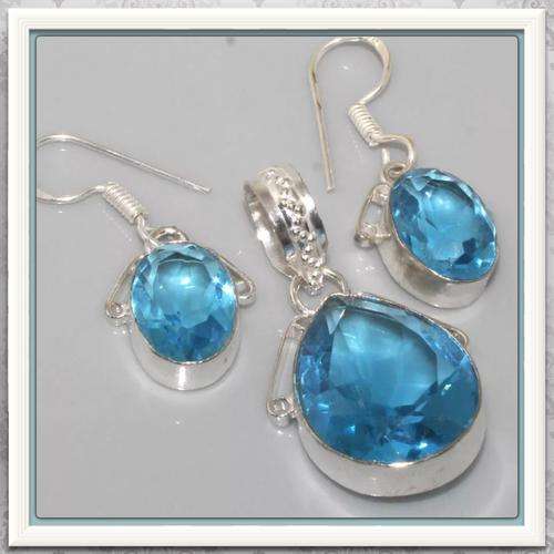 ***EXCEPTIONAL SET***PARIS BLUE QUARTZ GEMSTONE 925 SILVER PENDANT & EARRINGS