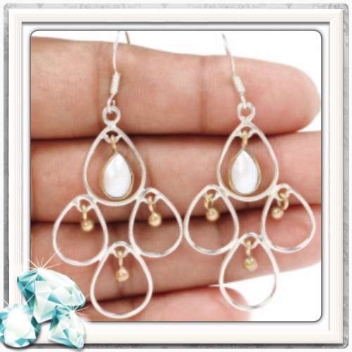 ***SPECTACULAR VERY LIGHT TO WEAR***  NATURAL WHITE PEARL , SOLID .925 STERLING SILVER EARRINGS