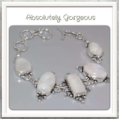 ***BREATHTAKING ***NATURAL RAINBOW MOONSTONE GEMSTONE .925 SILVER BRACELET
