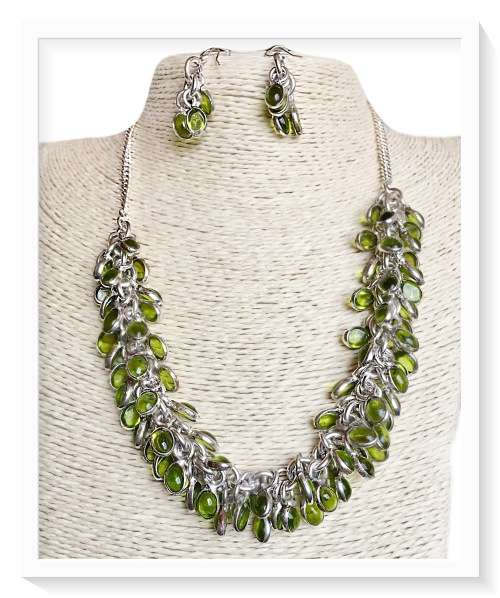 SPECTACULAR NATURAL PERIDOT .925 SILVER CLUSTER NECKLACE AND EARRINGS SET