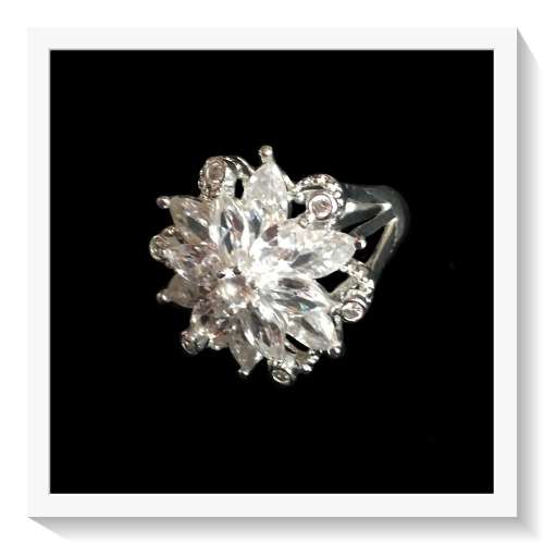 BREATHTAKING WHITE SAPPHIRE BIRTHSTONE ENGAGEMENT WEDDING .925 SILVER RING SIZE 10