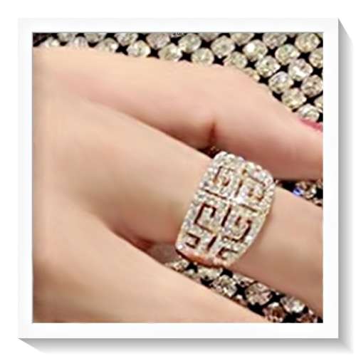 DIAMOND CUT WHITE CUBIC ZIRCONIA .925 SILVER RING SIZE 10
