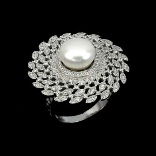 Deluxe Natural Creamy White Pearl and White Cubic Zirconia set in Solid .925 Sterling Silver Size 9