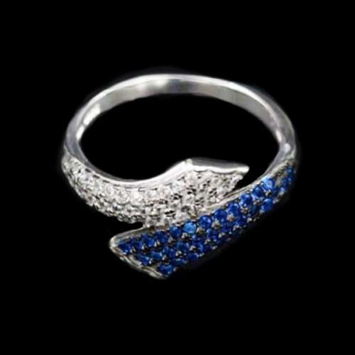 11,85 cts Top Grade Blue and White Cubic Zirconia set in Solid 925 Sterling Silver Ring SIze  6 / M