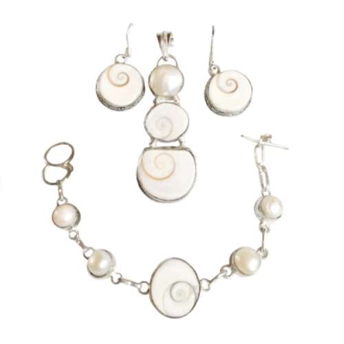 INCREDIBLE NATURAL SHEA SHIVA SHELL, PEARL . 925 SILVER PENDANT, EARRINGS AND BRACELET