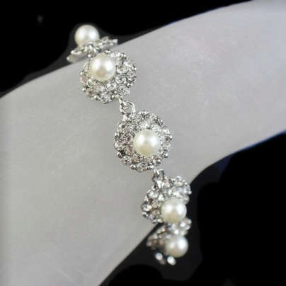Diamanté and Pearl Elegant Day or evening Wear or Bridal Silver Plated Bracelet