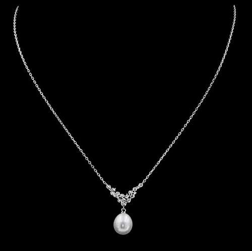 21.45 cts Dainty Freshwater Pearl AAA White CZ in Solid. 925 Sterling Silver 14K W/Gold Necklace