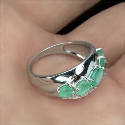 22.2 Ct Natural Brazilian Emerald, CZ set in Solid .925 Sterling Silver White Gold Ring  Size 7 or O