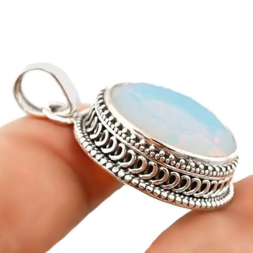 26 cts Fire Opalite Round Gemstone set in Antique Style Solid .925 Sterling Silver Pendant