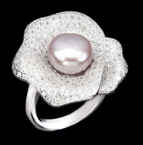 Deluxe Rose Natural Freshwater Creamy Pink Pearl, White Cubic Zirconia .925 Silver Size 7 or O