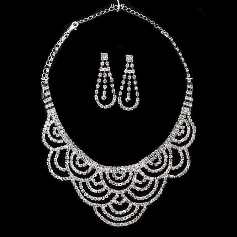 Dazzling Crystals, Diamantè Bridal, Evening Wear Silver Plated Necklace and Stud Earrings Set