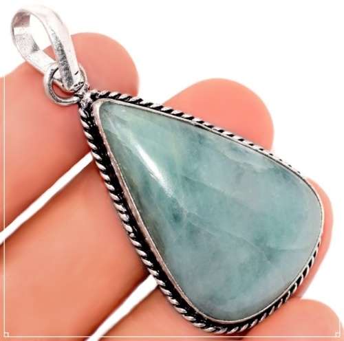 Natural Aquamarine Gemstone set in 925 Sterling Silver Plated Handmade Pendant
