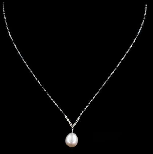 Promotional Price 15.9 Cts Incredible Freshwater Pearl ,White Cz Solid. 925 Sterling Silver Necklace