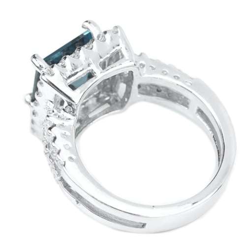 Natural London Blue Topaz & White CZ in Solid .925 Sterling Silver 14K White Gold Ring Size 5.5 / L