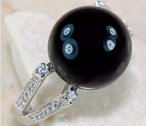 3 Cts Natural Black Onyx and White Topaz set in Solid .925 Sterling Silver Ring Size US 7 / O