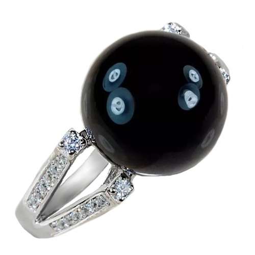 3 Cts Natural Black Onyx and White Topaz set in Solid .925 Sterling Silver Ring Size US 7 / O