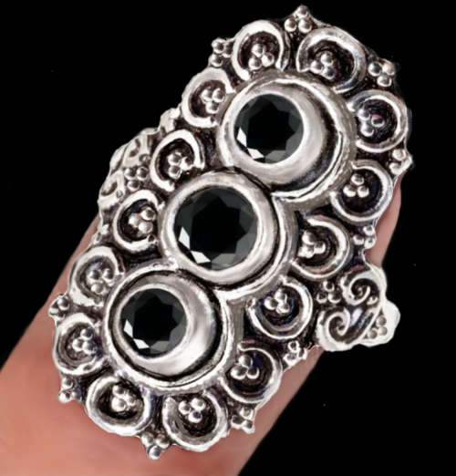 Natural Black Onyx Round Gemstones .925 Sterling Silver Plated Antique Style Ring Size US 7.5 / P