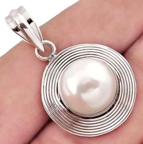 Natural White Pearl set in Solid .925  Sterling Silver Pendant and Earrings Set
