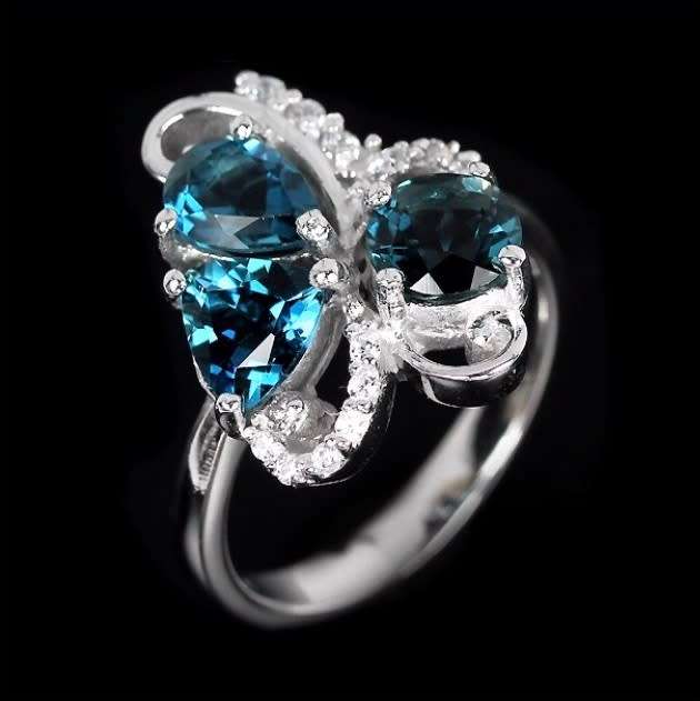 Deluxe 3 cts Natural London Blue Topaz White Cz Solid .925 Sterling Silver Size US 7 or O