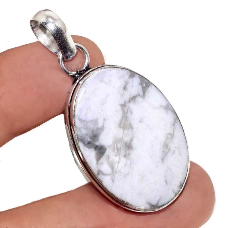 Natural Howlite Oval Gemstone in.925 Sterling Silver Plated Handmade Pendant