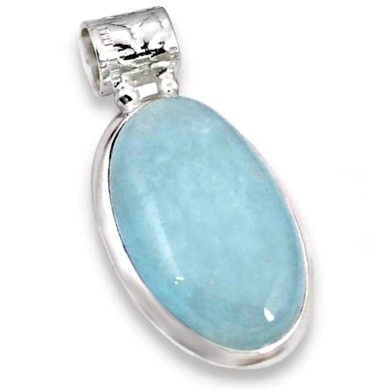 Natural Aquamarine Oval Gemstone set in Solid 925 Sterling Silver Antique Style Pendant