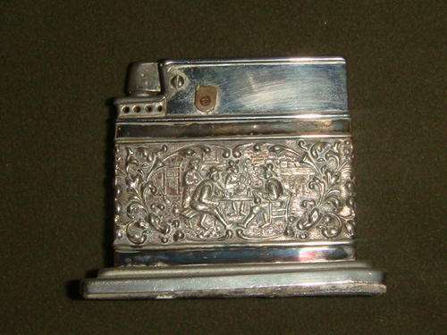 Lovely Old Desktop Lighter