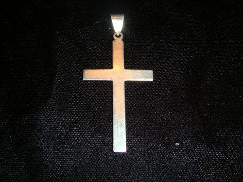 Silver cross pendant