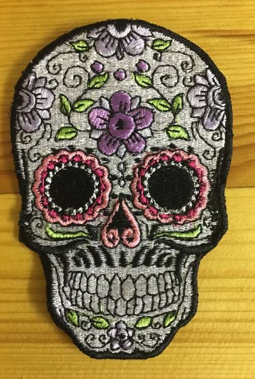 Sugar scull with flowers badge patch