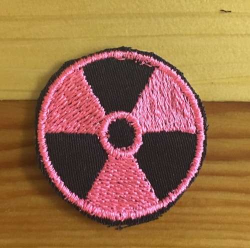 BDG413  Pink atomic badge patch